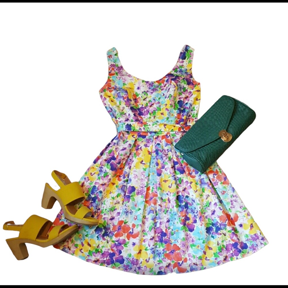 Floral Garden Tea Party Dress 🫖